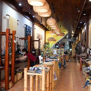1-chao-anou-road-vientiane